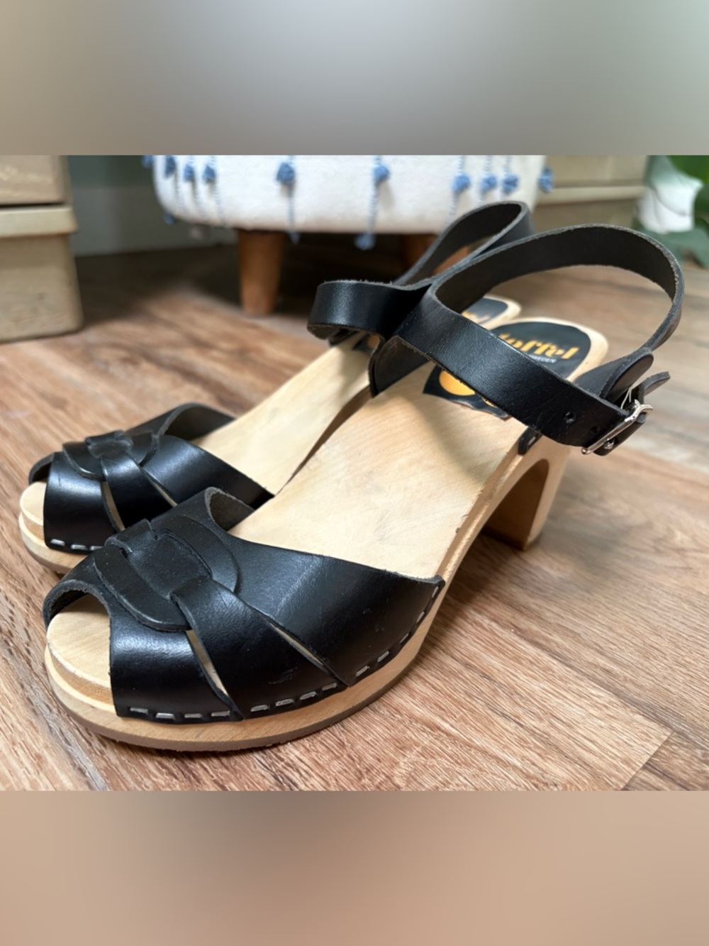 Swedish Hasbeens Peep Toe Sandals Wooden Leather Clogs Size 6 / 36 EU